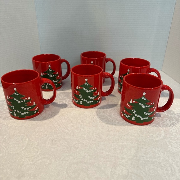 6 Vintage Waechtersbach Christmas Tree Mugs from the 1980's - Picture 1 of 3
